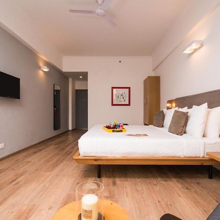 Oyo Townhouse 028 Corporate Suite Noida Zewnętrze zdjęcie