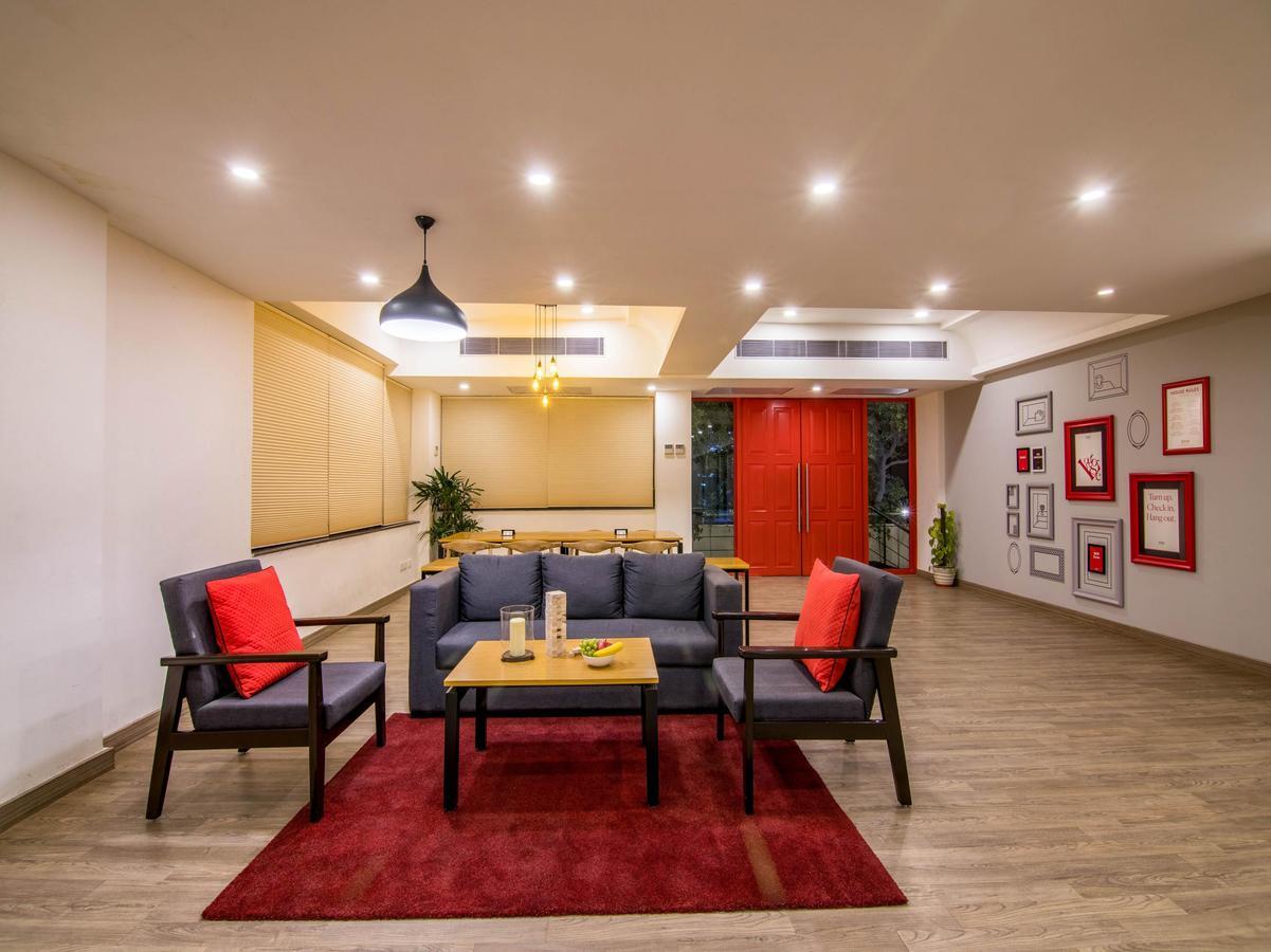 Oyo Townhouse 028 Corporate Suite Noida Zewnętrze zdjęcie