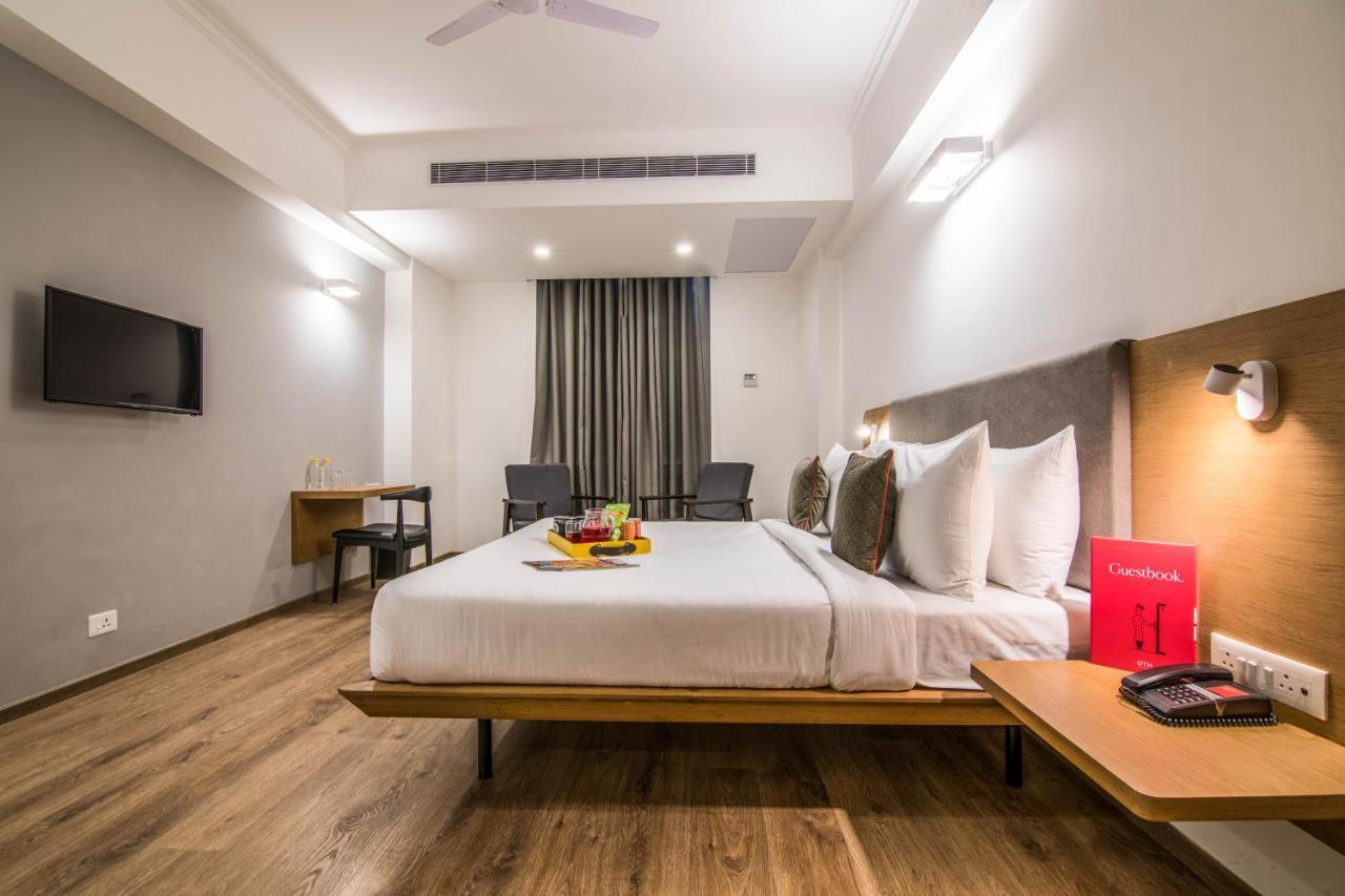 Oyo Townhouse 028 Corporate Suite Noida Zewnętrze zdjęcie