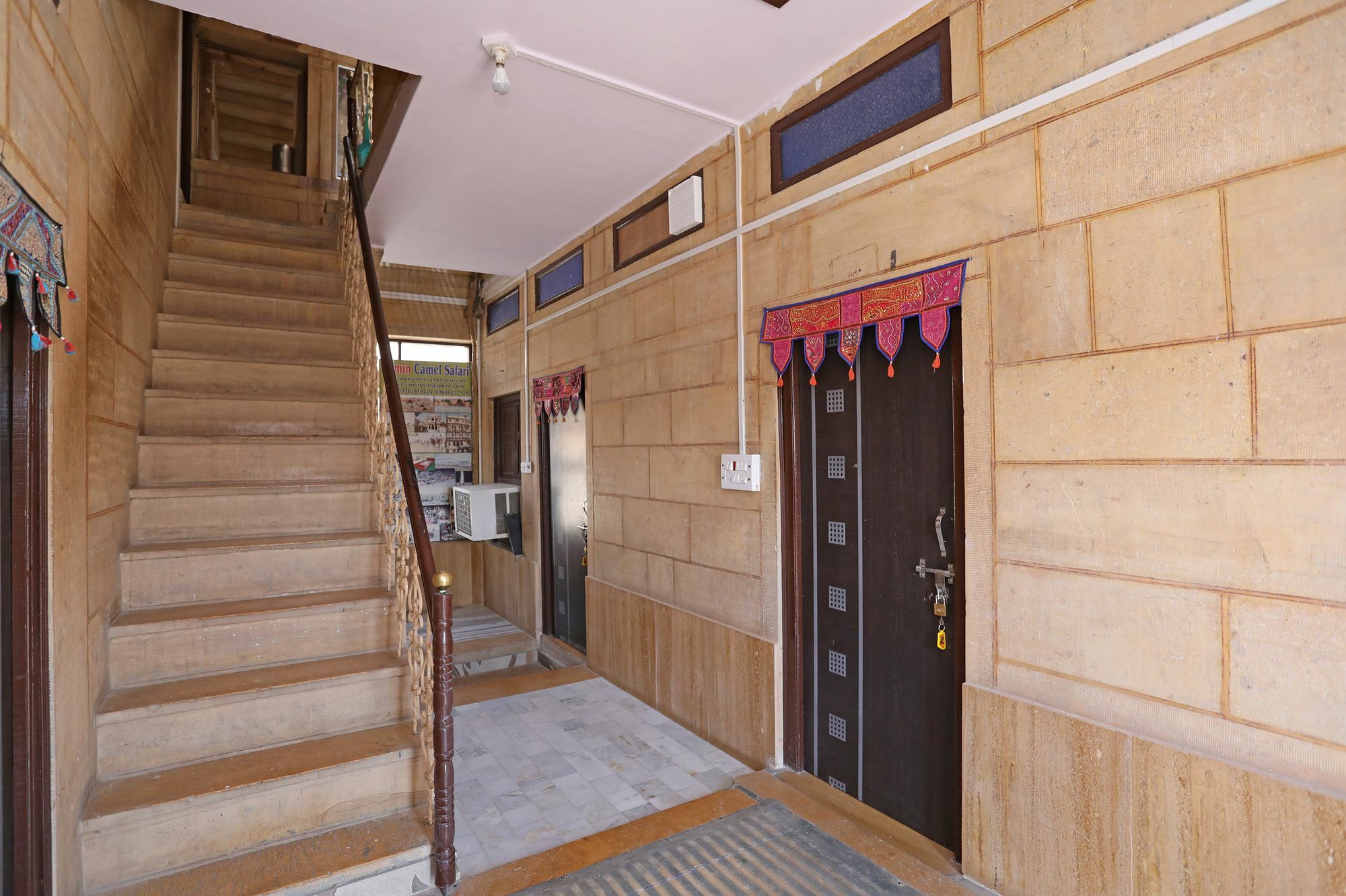 Oyo Townhouse 028 Corporate Suite Noida Zewnętrze zdjęcie