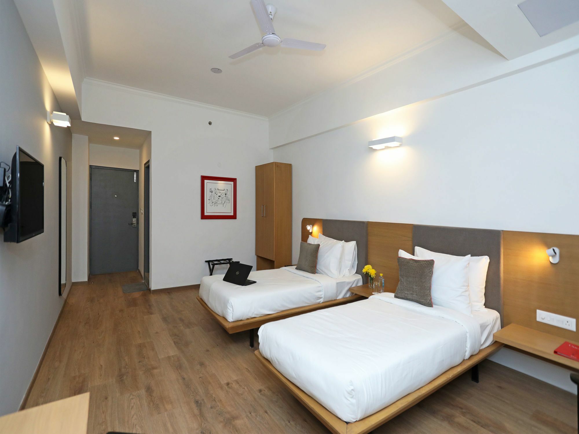 Oyo Townhouse 028 Corporate Suite Noida Zewnętrze zdjęcie