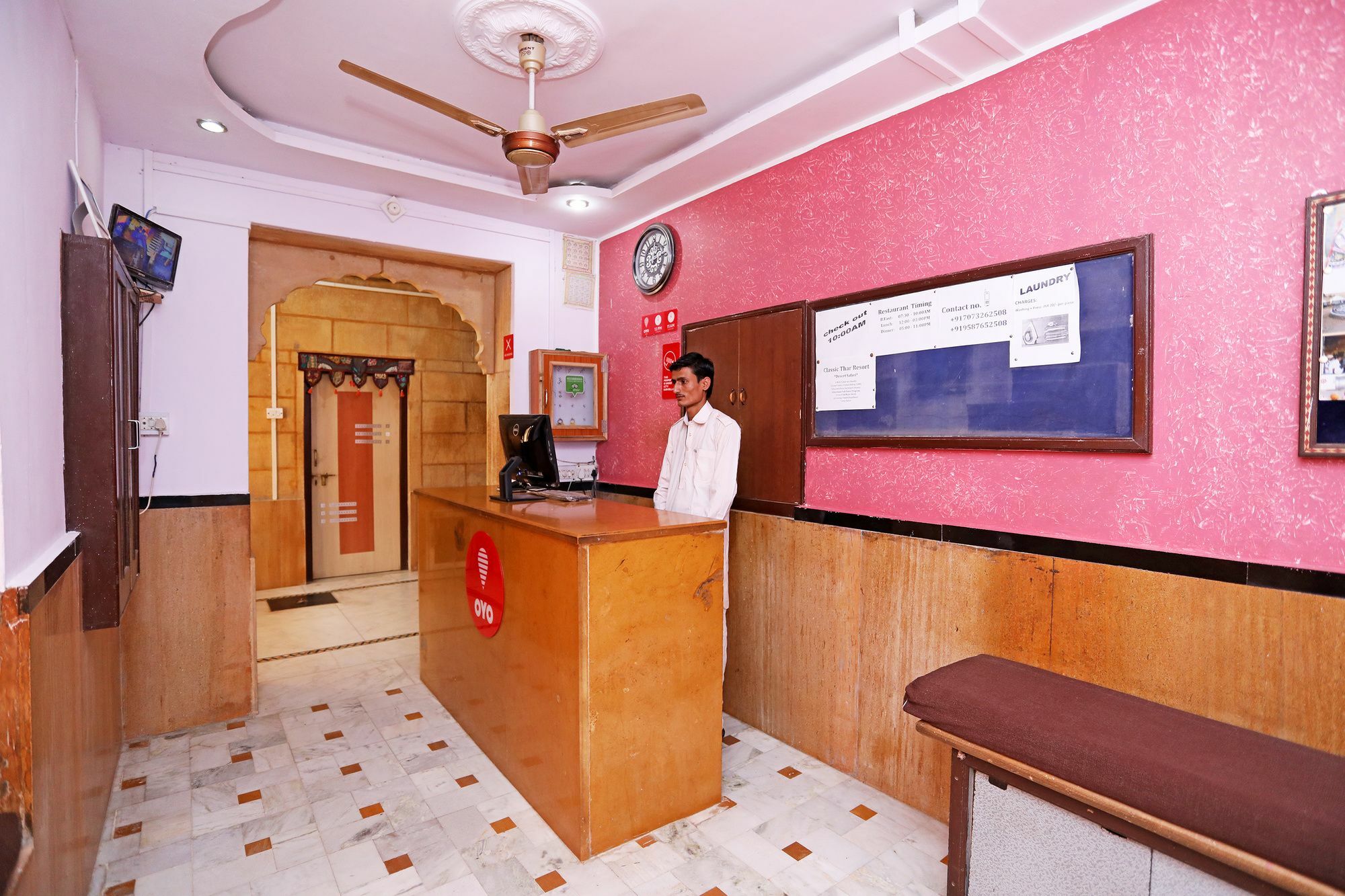 Oyo Townhouse 028 Corporate Suite Noida Zewnętrze zdjęcie