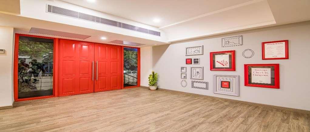 Oyo Townhouse 028 Corporate Suite Noida Udogodnienia zdjęcie
